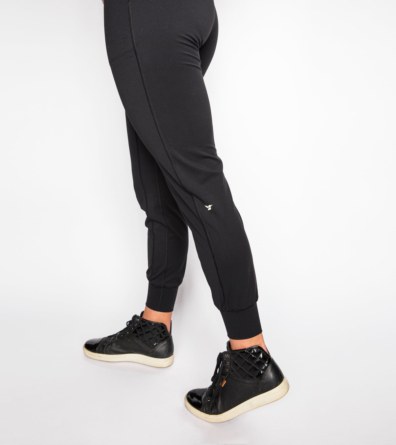 Joggers & Pants – CALLIOPE GOLF